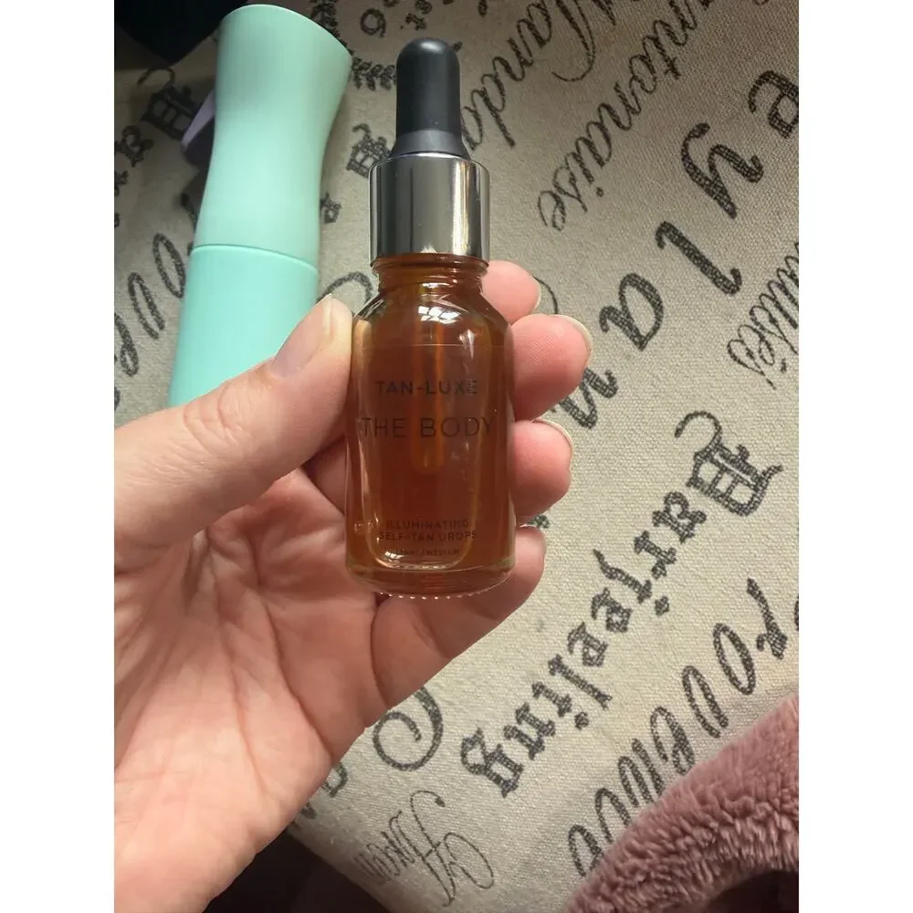Isle of Paradise spray tan mister & Tan Lux Self-Tan Drops